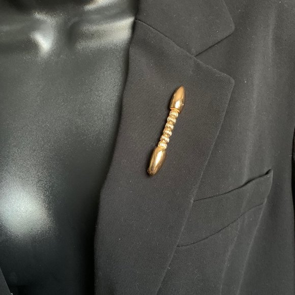 Monet Gold Bar Pin - Picture 2 of 6